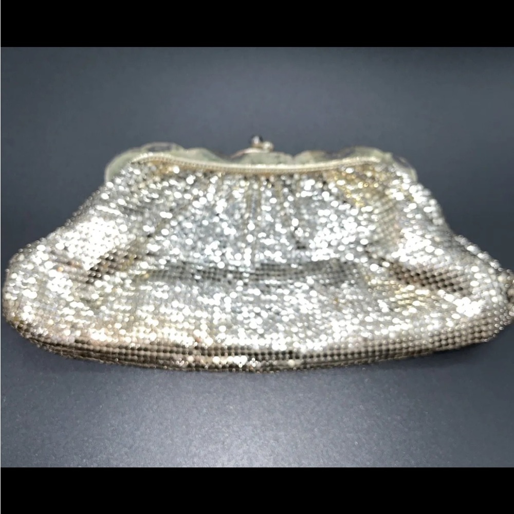 Whiting and Davis Evening Clutch 🎇 - Picture 6 of 11